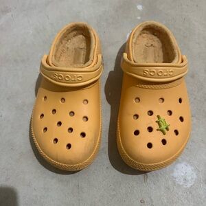 CROCS Women’s Yellow Clogs - used